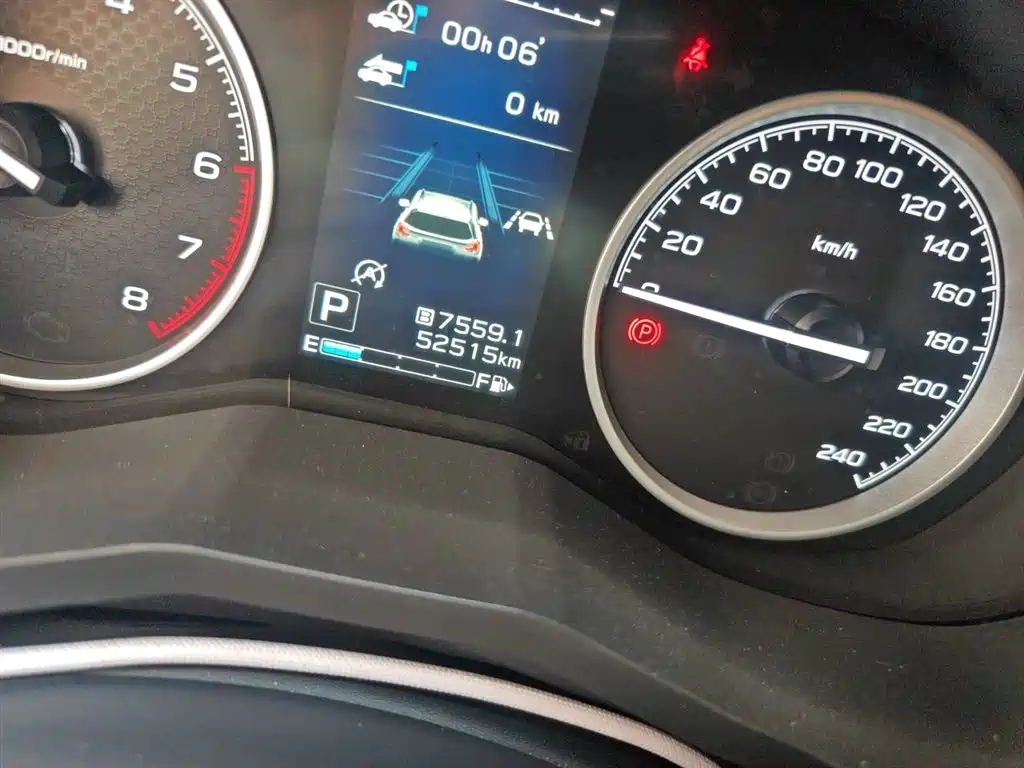 Subaru Forester 2019 2.0i Luxury Edition EyeSight фото 8