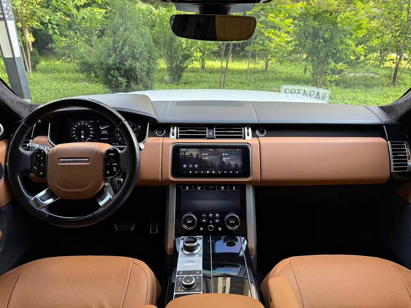 Land Rover Range Rover 2022 3.0 L6 400PS Prestige Genesis Extended Edition фото 14