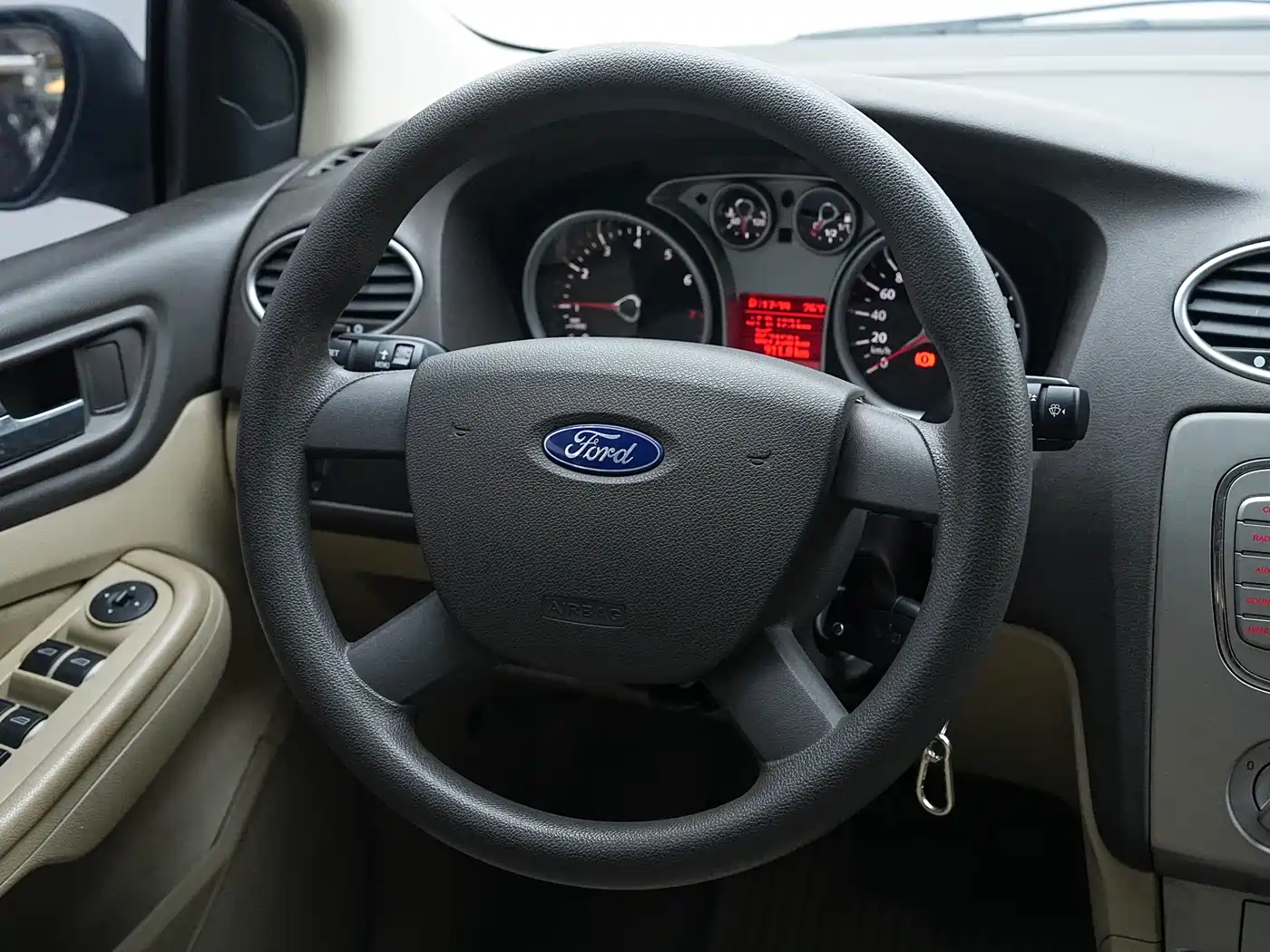 Ford Focus 2011 2011 Hatchback 1.8L Automatic Fashion