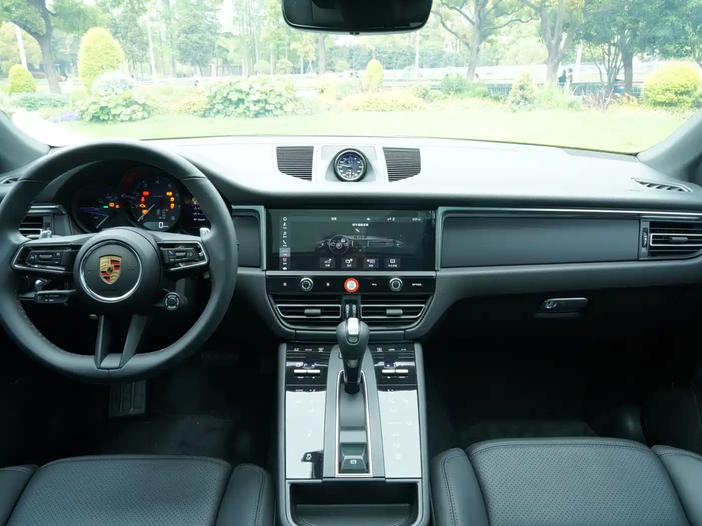 Porsche Macan 2024 Macan 2.0T фото 6