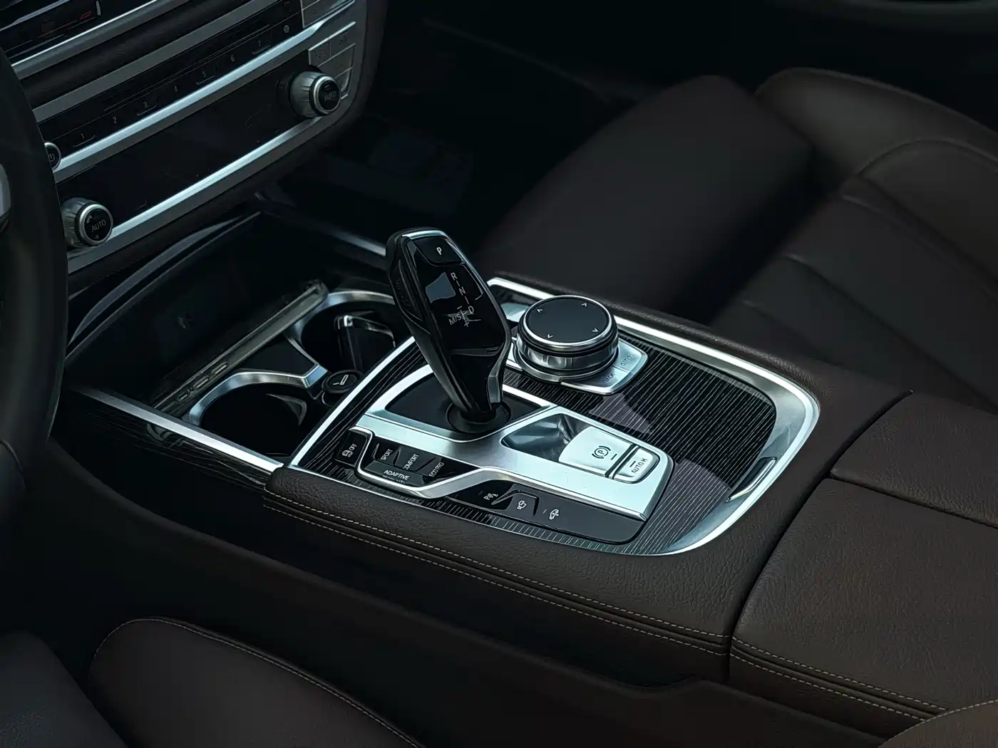 BMW 7 Series 2018 730Li Leading Type M Sport Package фото 10
