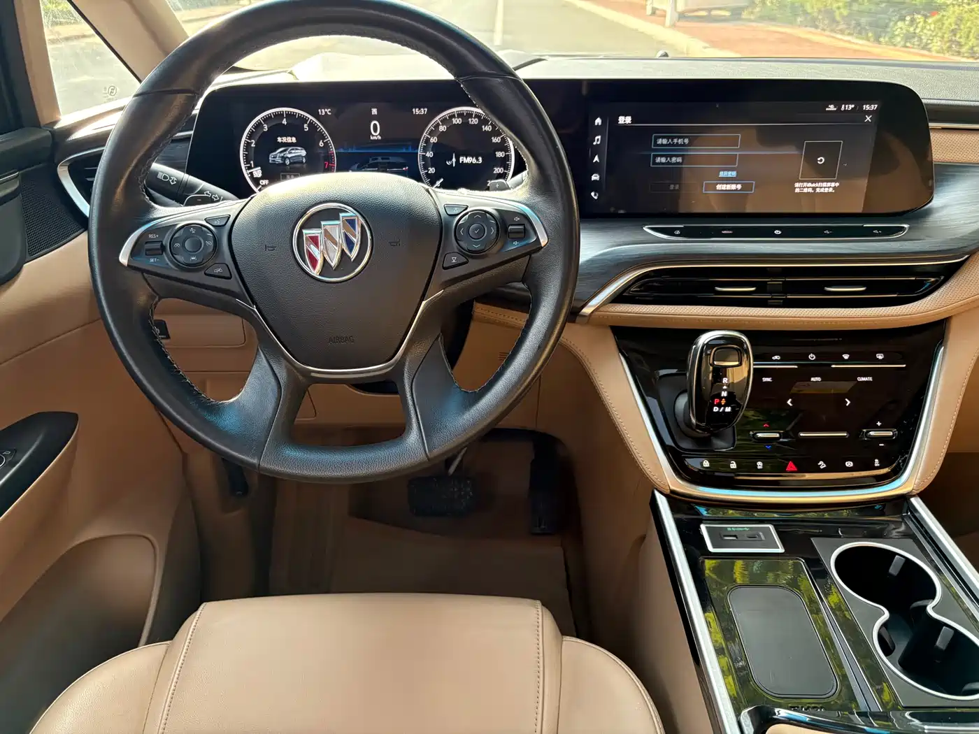 Buick GL8 2021 ES Landlord 653T Premium фото 10