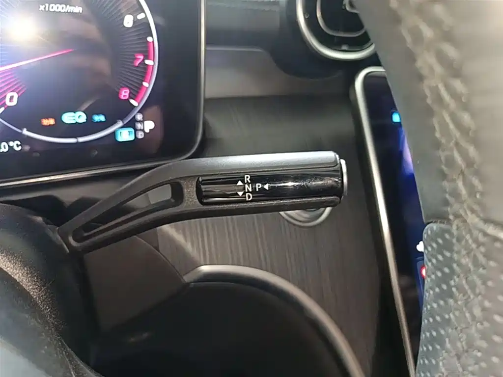 Mercedes-Benz C-Class 2022 C 200 L Sport Version фото 14