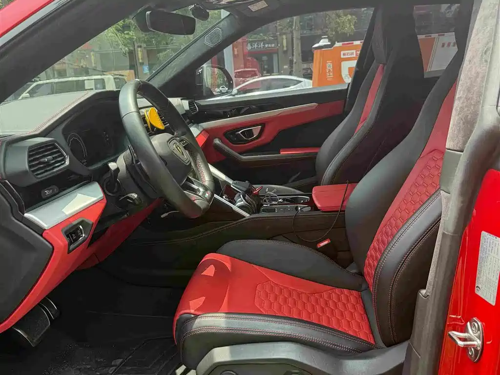 Lamborghini Urus 2019 2018 4.0T V8