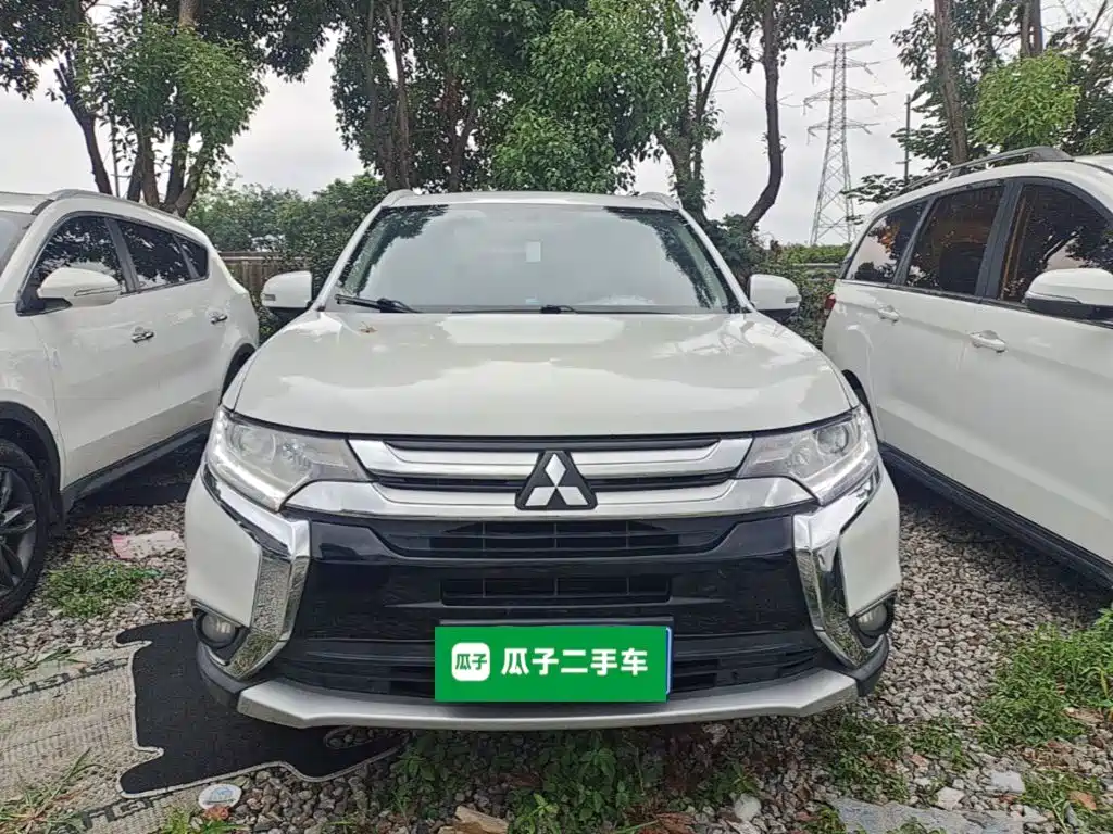 Mitsubishi Outlander 2017 2017 2.0L 2WD Glory 5-seater