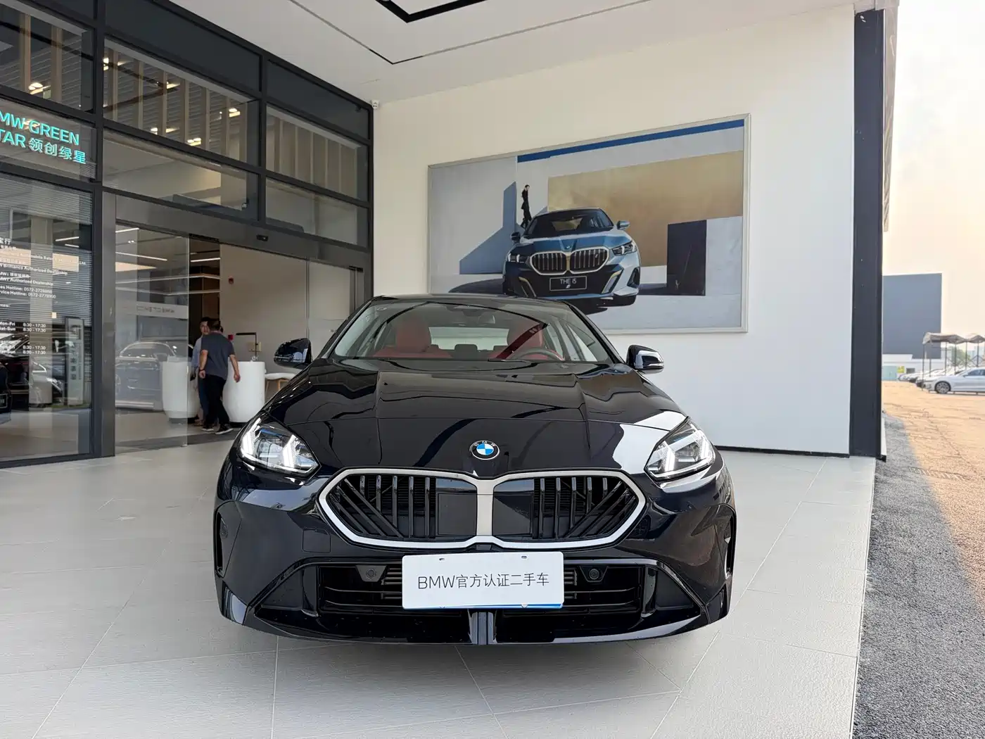 BMW 2 Series 2025 225L M Sport Package фото 3