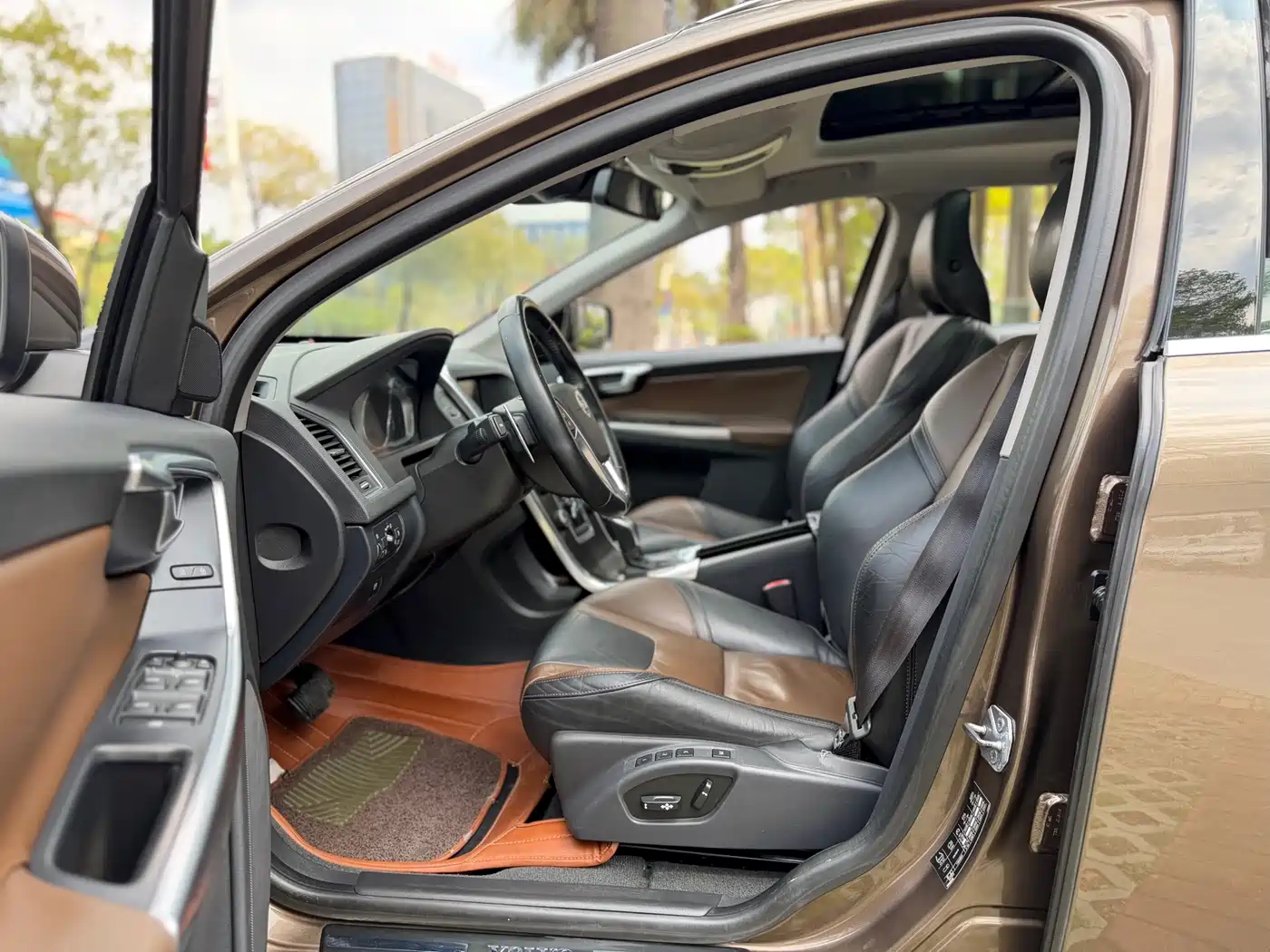 Фото 14 - Volvo XC60 (Import)
