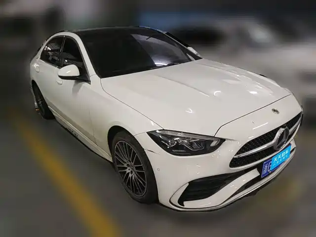 Mercedes-Benz C-Class 2023 Facelift C 260 L Sport Edition — фото 3