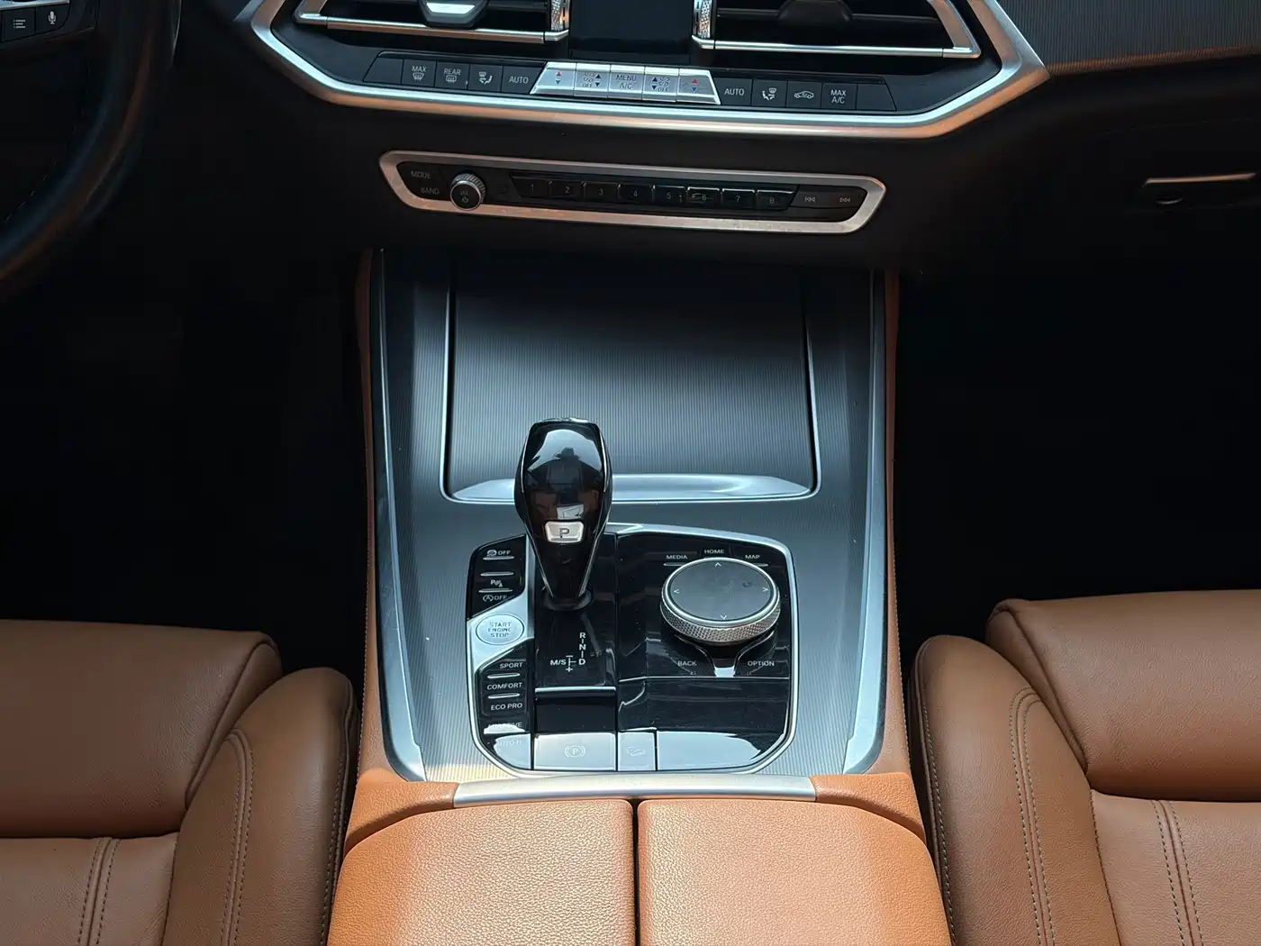 BMW X5 (Import) 2020 xDrive40i M Sport Package фото 16