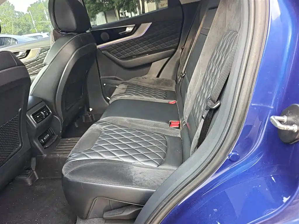 Hongqi HS5 2019 2.0T Smart Connect Enjoy 4WD Edition фото 17
