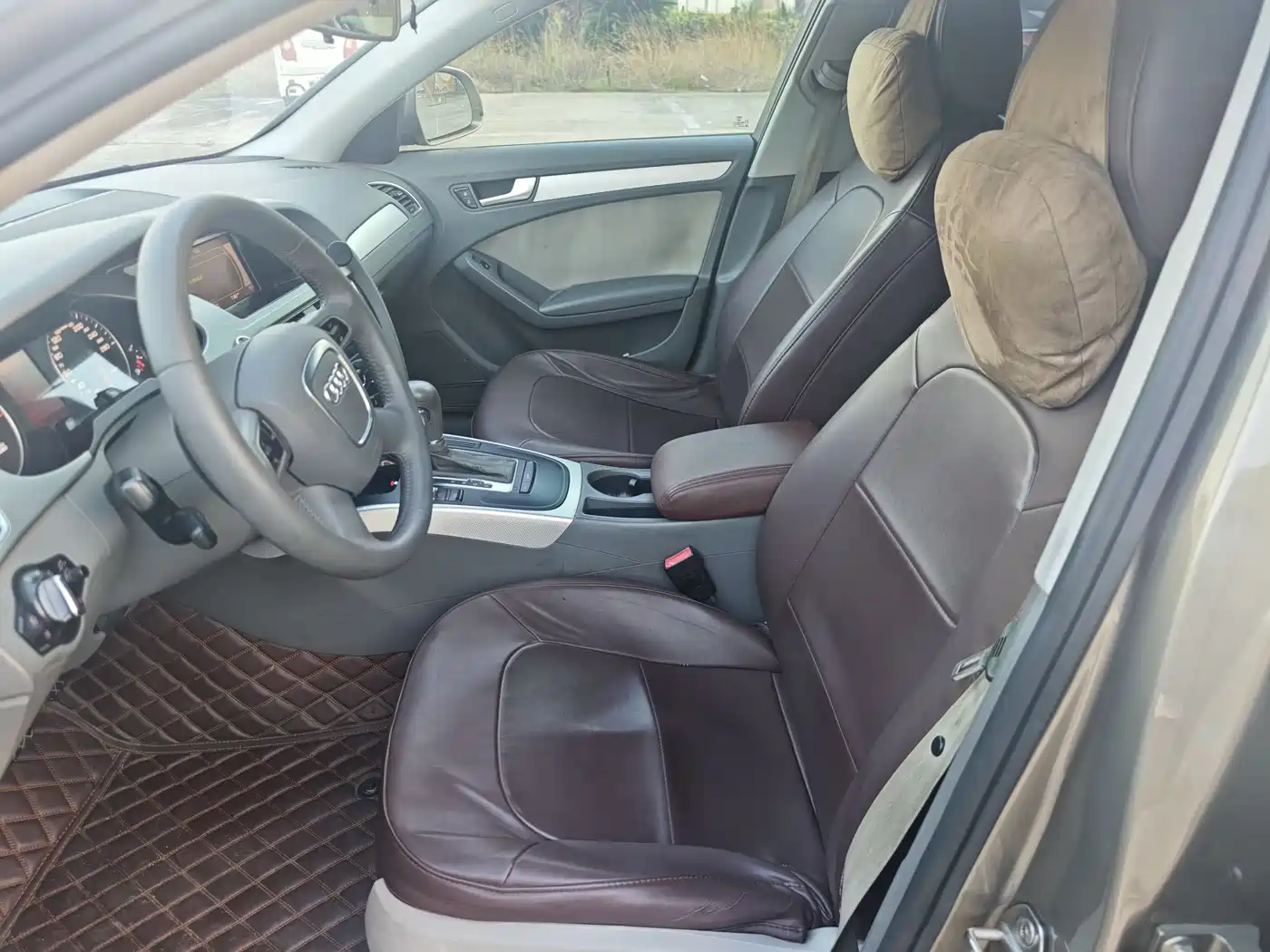 Фото 11 - Audi A4L