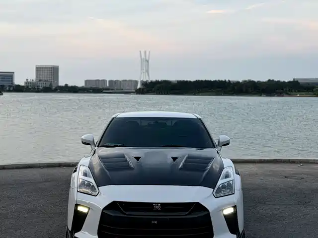 Nissan Nissan GT-R 2012 3.8T Premium Edition