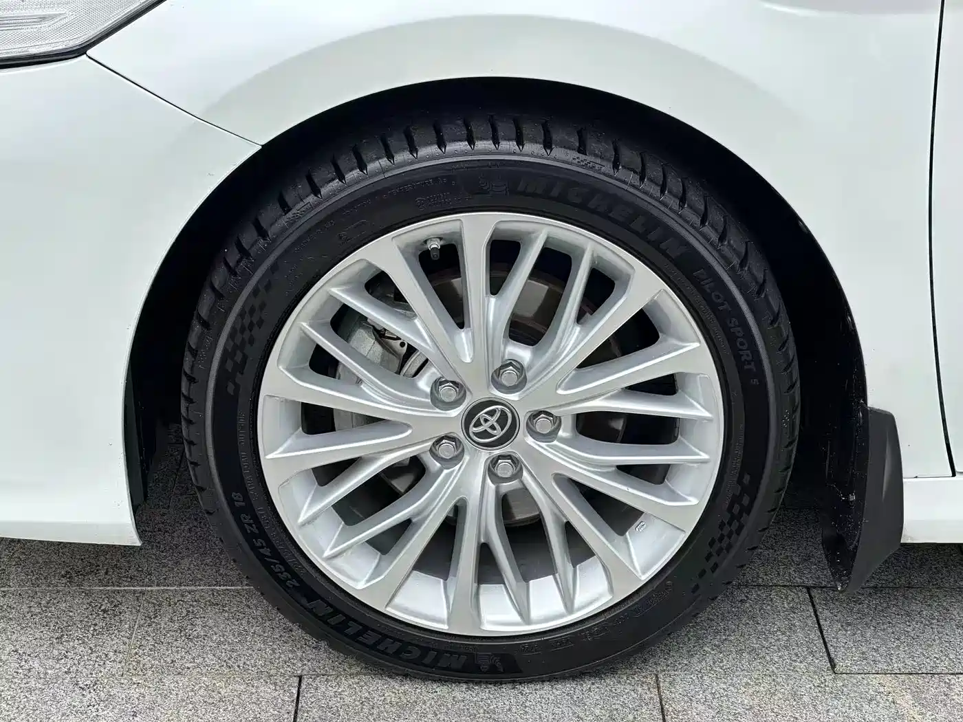 Toyota Camry 2019 2.5G Luxury (China V) фото 16