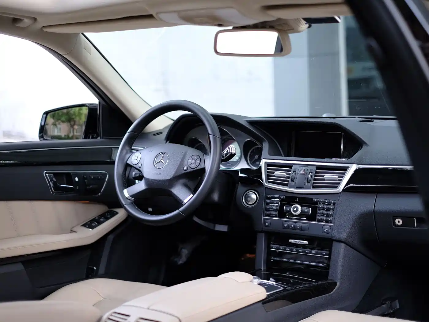 Mercedes-Benz E-Class 2011 E 300 L Fashion Premium фото 58