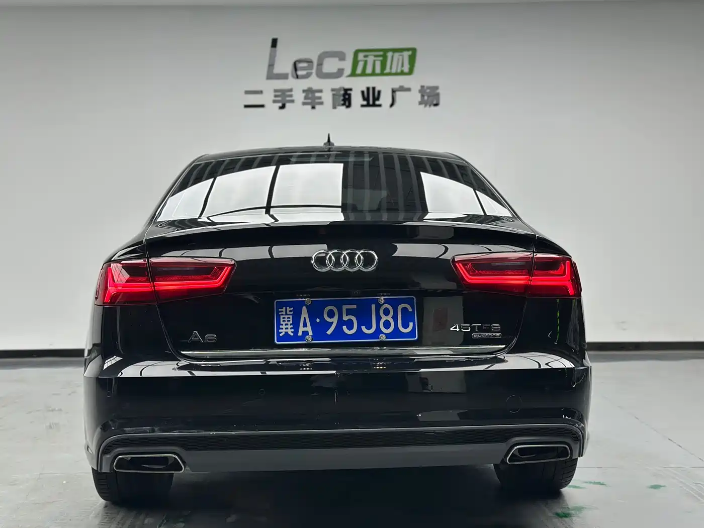 Audi A6L 2018 30th Anniversary 45 TFSI quattro Sport фото 6