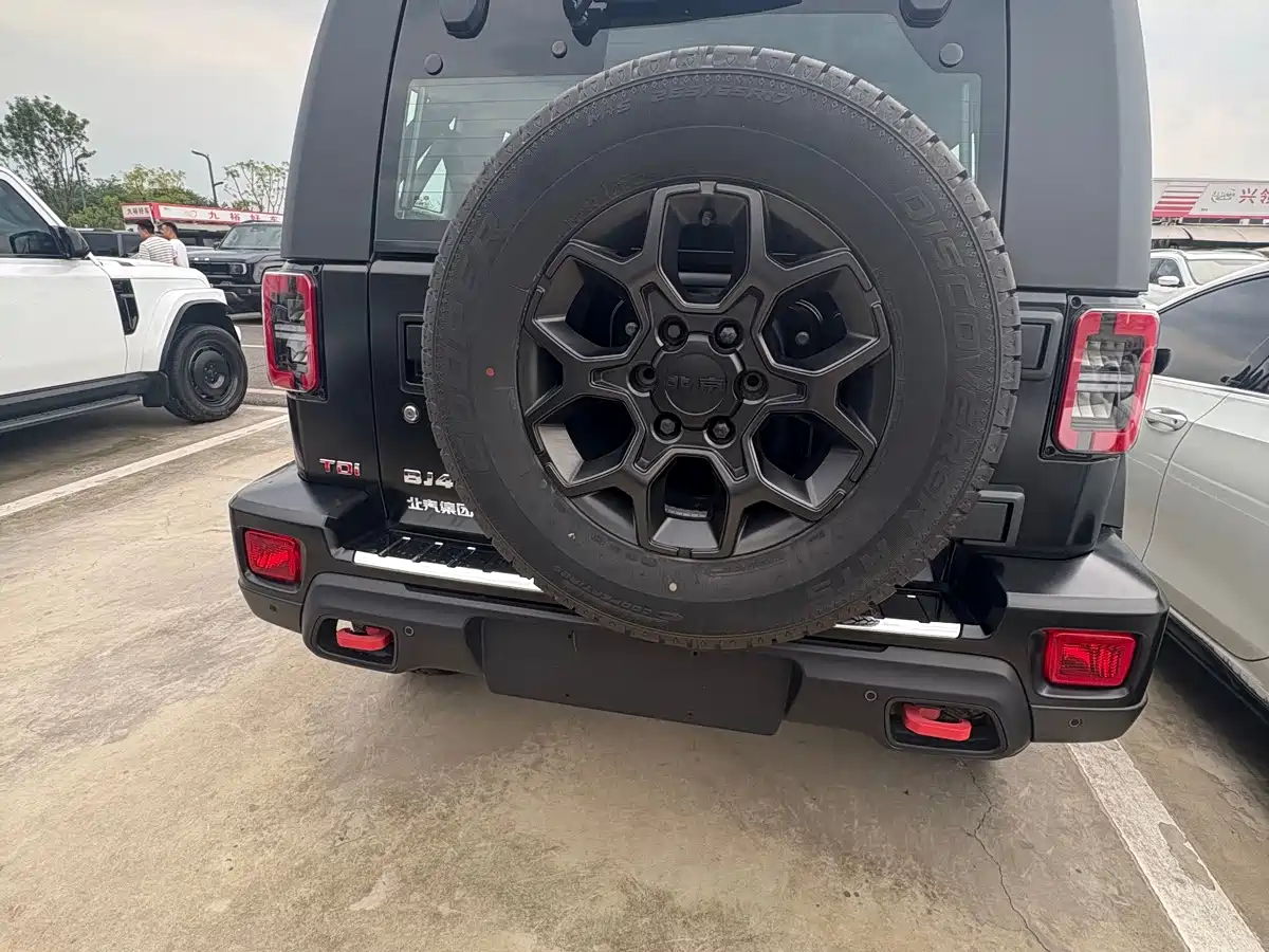 BAIC ORV Beijing Offroad BJ40 2025 2024 2.0D Blade Hero Glory Edition