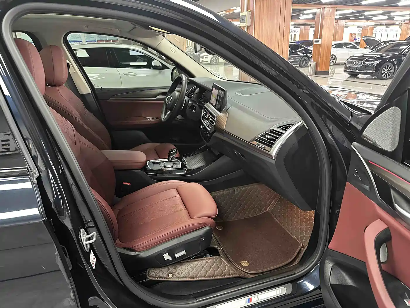 BMW X3 2022 xDrive30i Leading M Night Package фото 5