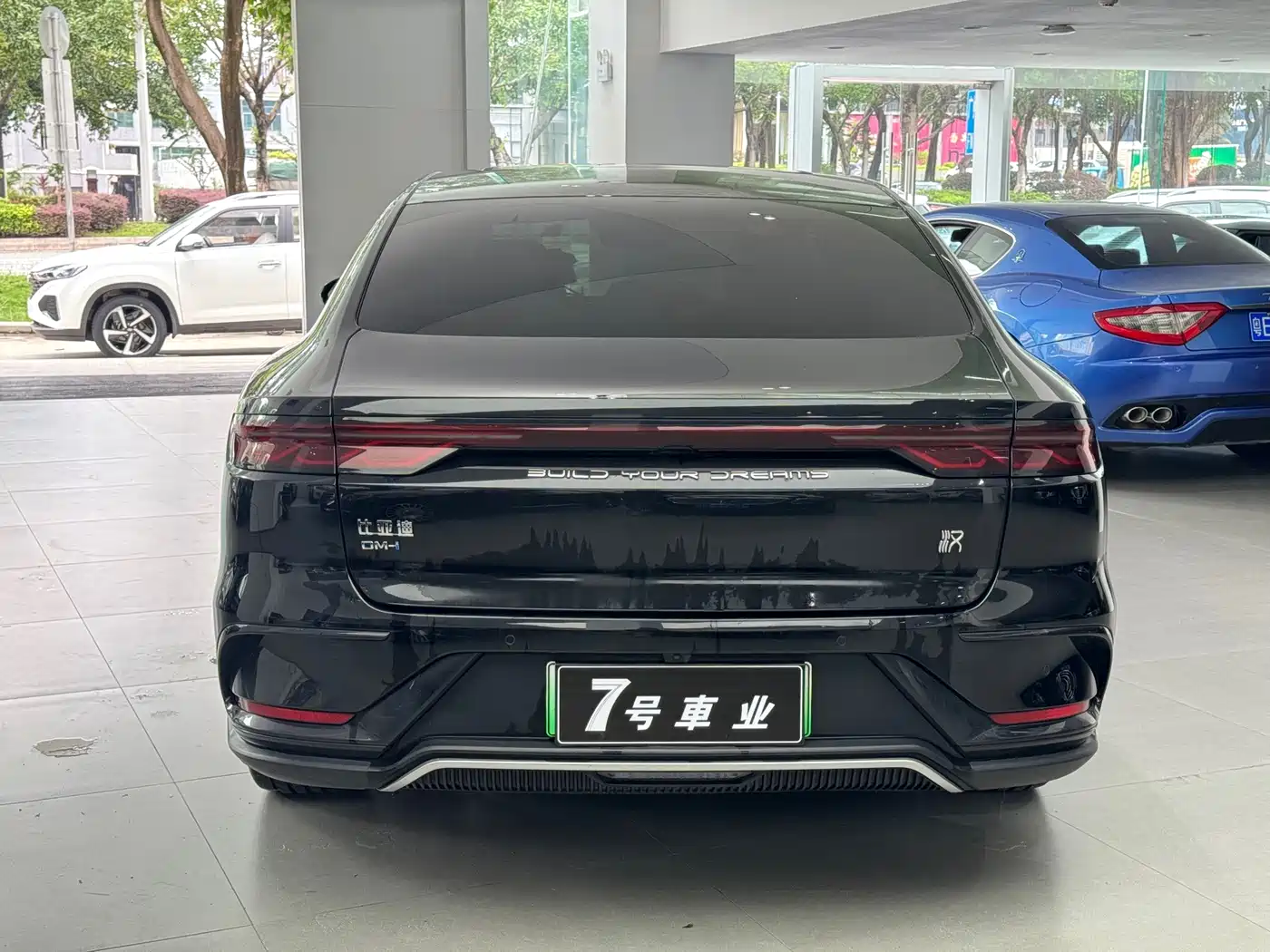 Фото 4 - BYD Han