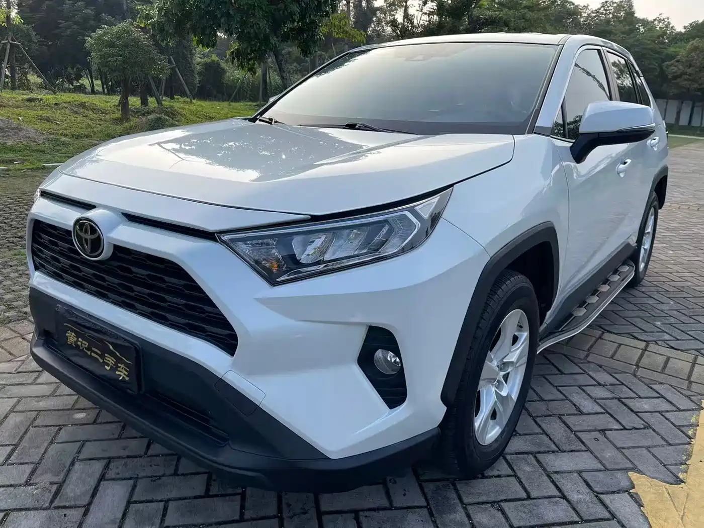 Toyota RAV4 Rongfang 2022 2.0L CVT 2WD Urban Edition фото 9