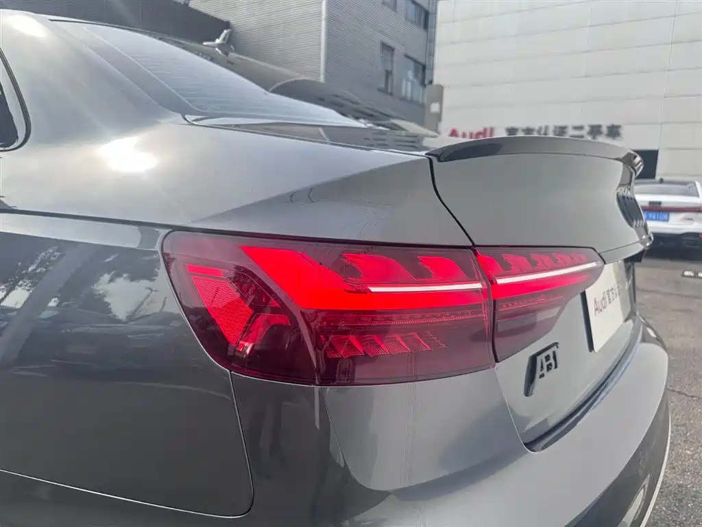 Audi A4L 2024 40 TFSI quattro RS Kit Speed Edition фото 17