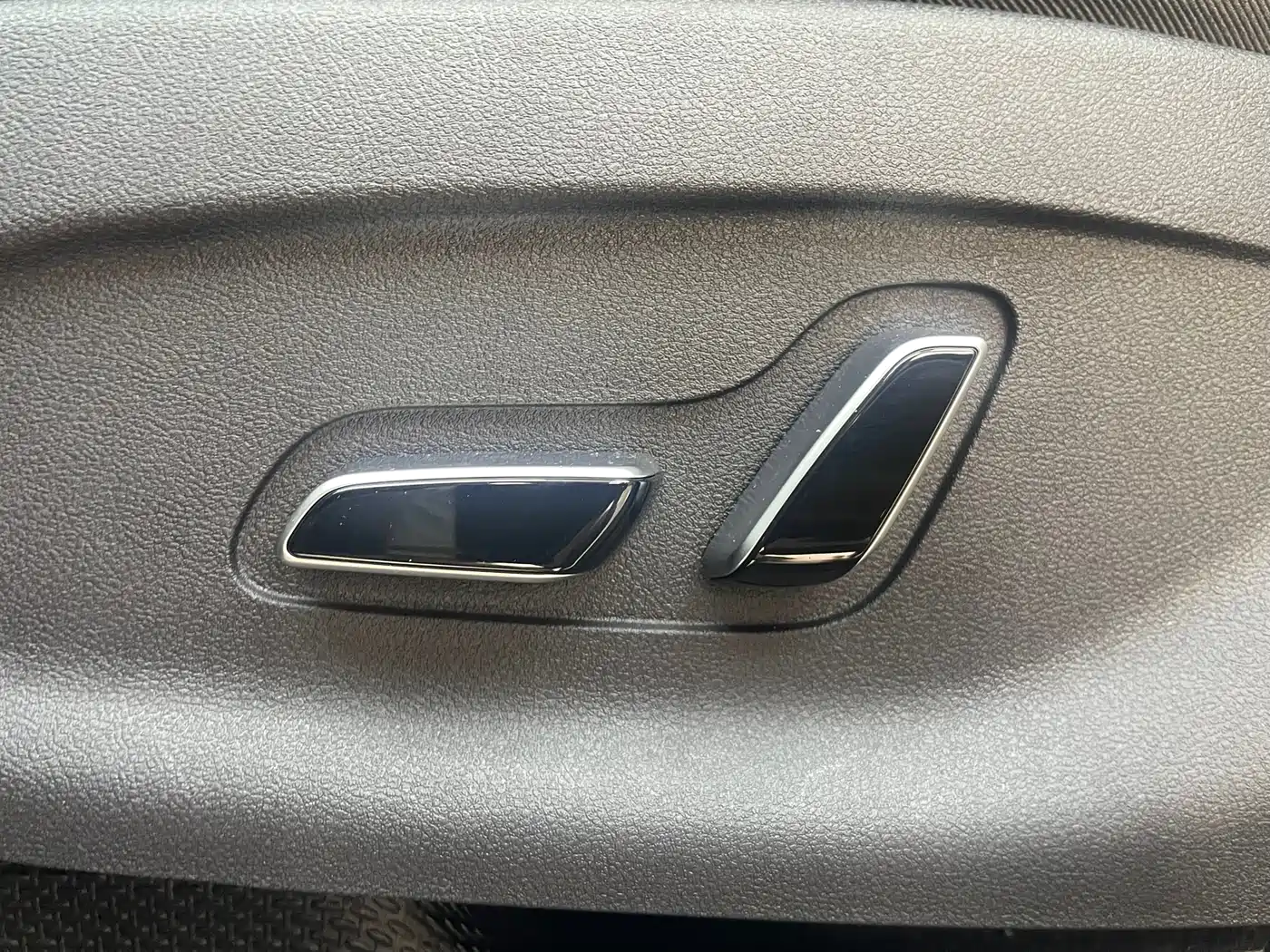 BYD Song L DM-i 2025 Model Smart Drive Edition 112km Leading Type фото 19