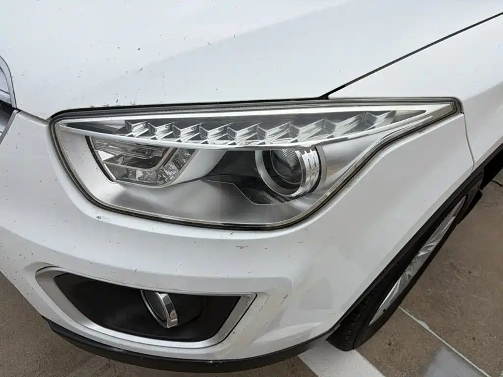 Besturn X80 2015 2015 2.0L Automatic Comfort Anniversary Edition