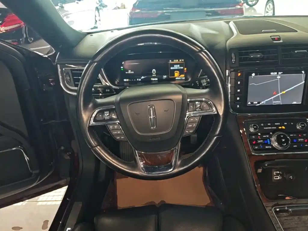 Lincoln Continental 2019 2018 2.0T 2WD Zunya Edition