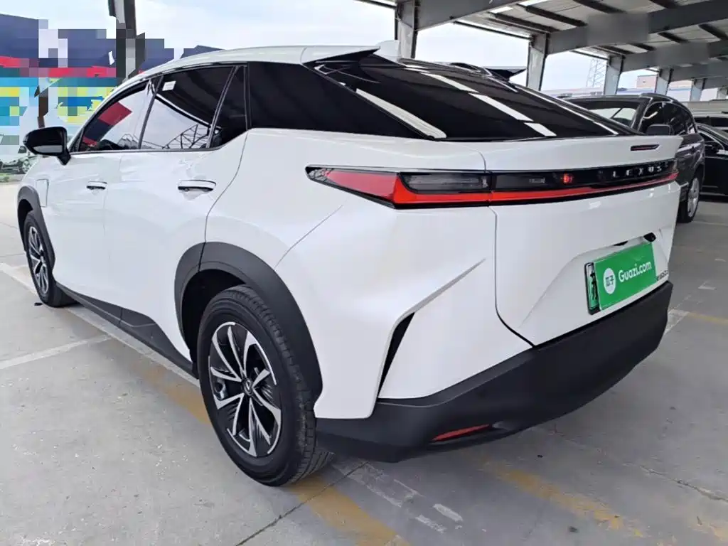 Lexus RZ 2024 2023 300e Long Range Luxury Edition