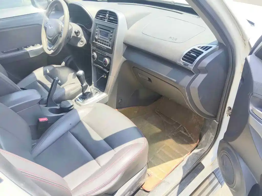 Chery Tiggo 3 2015 2015 1.6L Manual Smart Sport