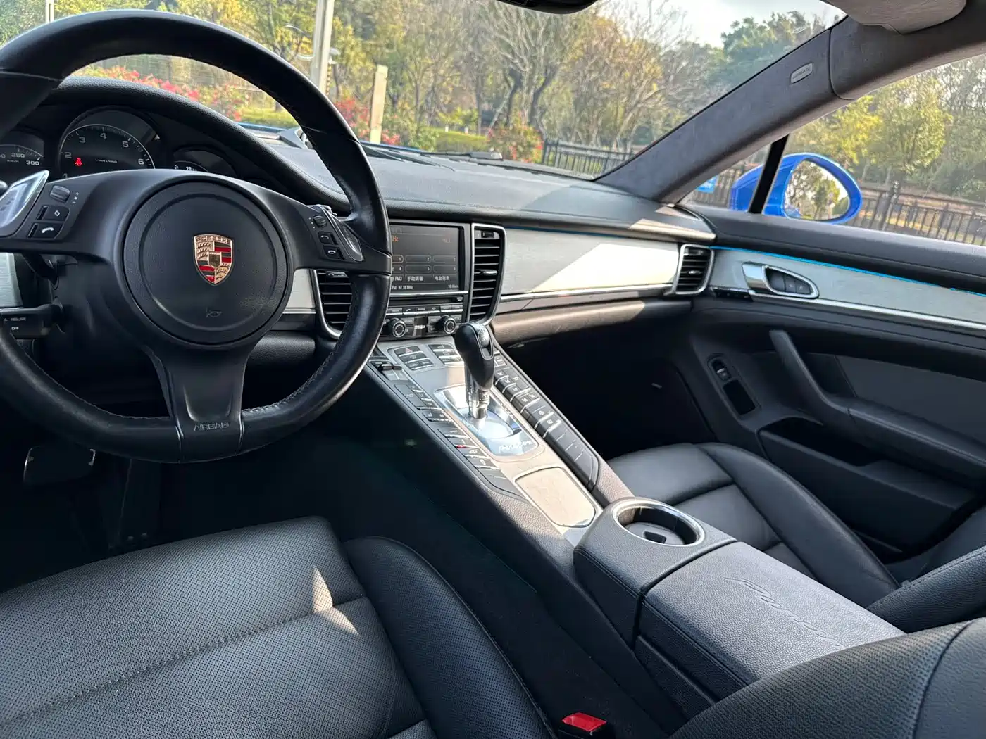 Porsche Panamera 2014 Panamera Executive 3.0T фото 12