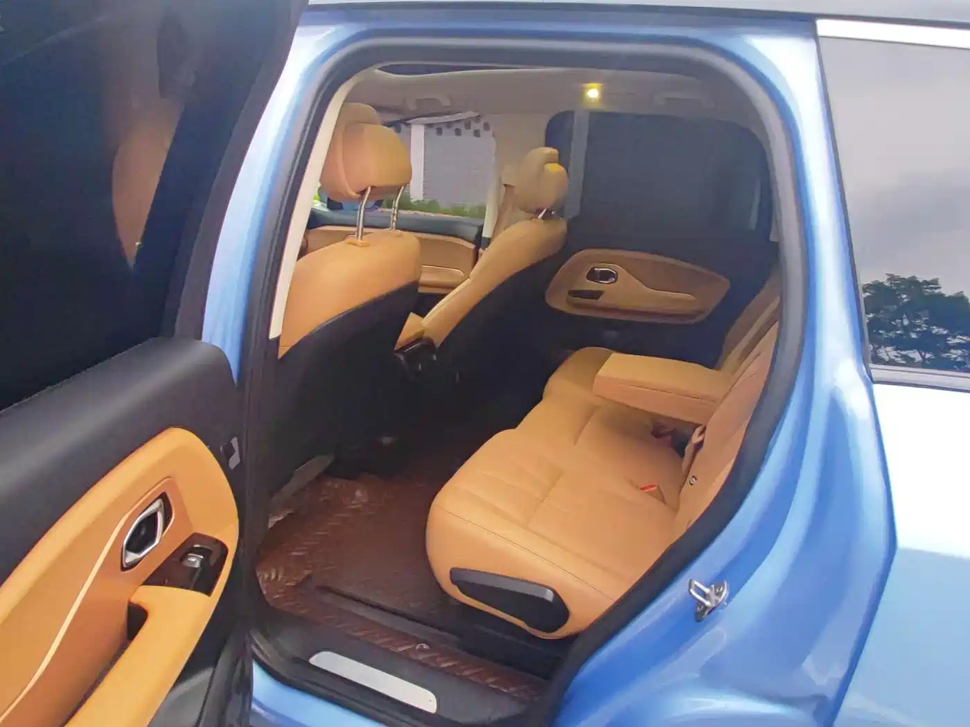NIO ES8 2018 2018 355KM Base Model 7-Seater Version