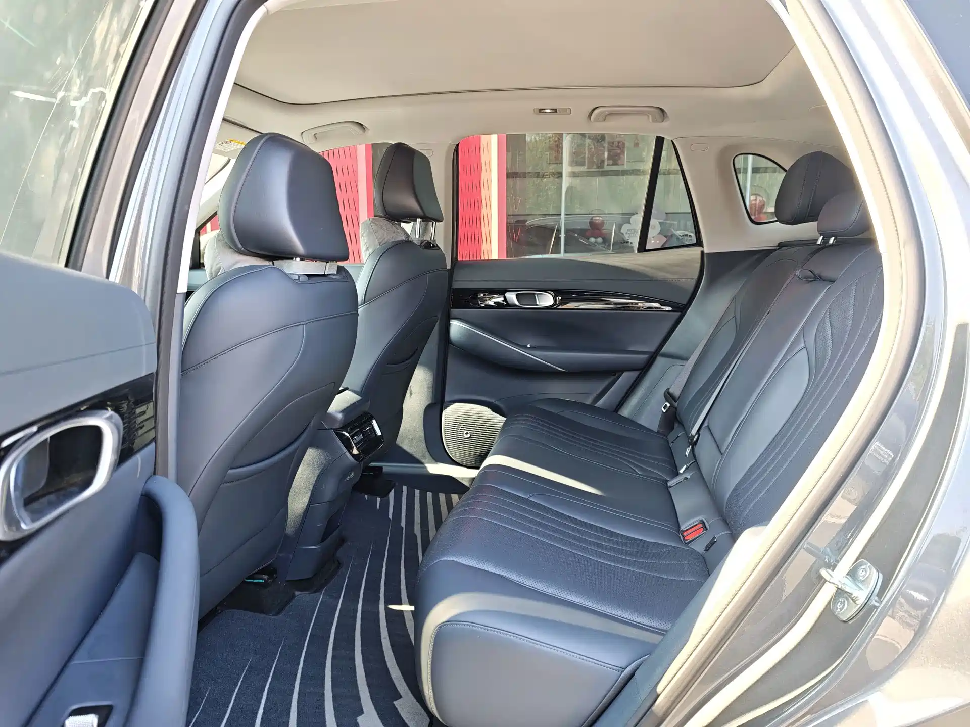 Фото 8 - Geely Galaxy Galaxy E5