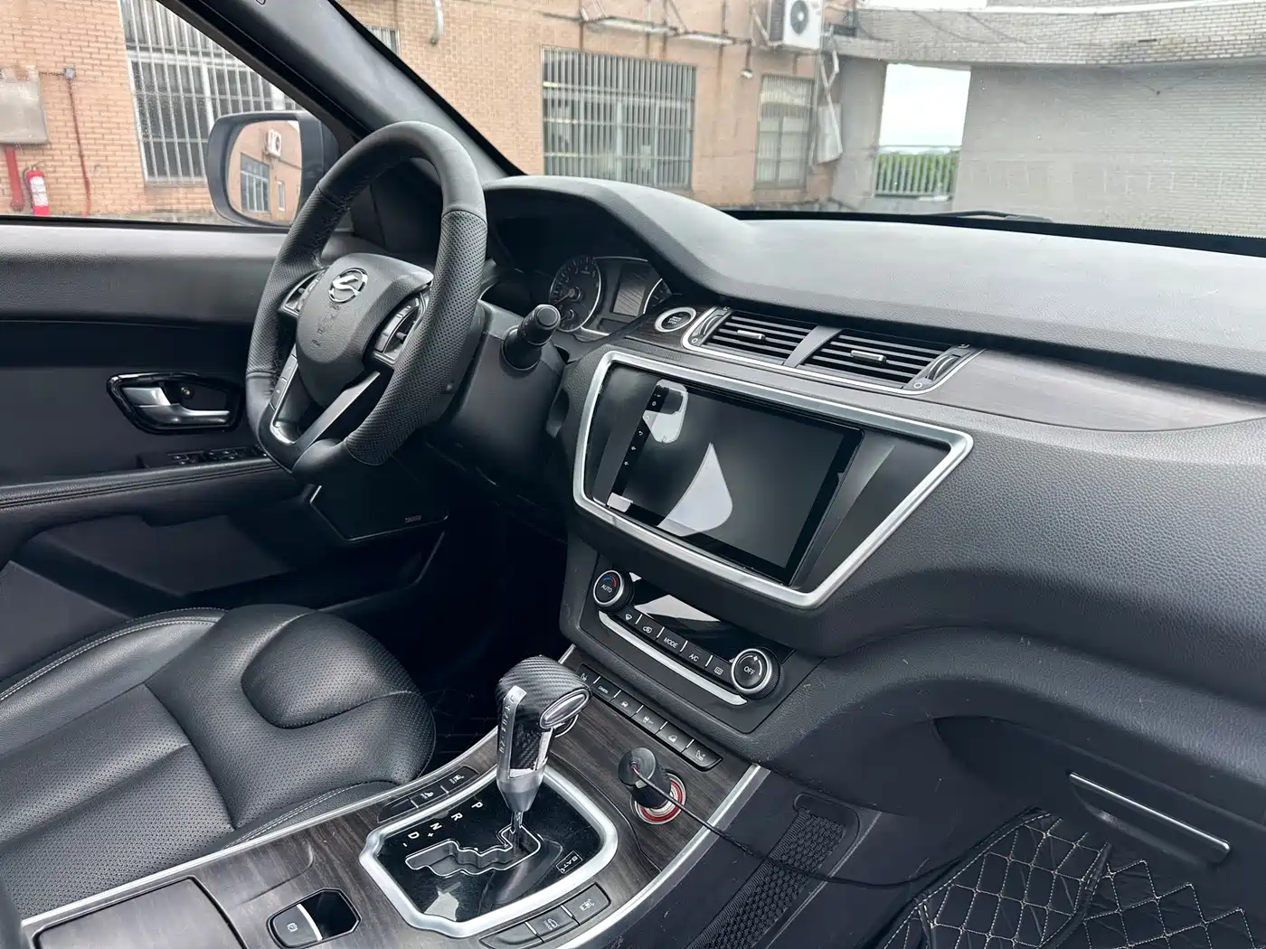 Landwind X7 2015 2015 2.0T Panorama Premium