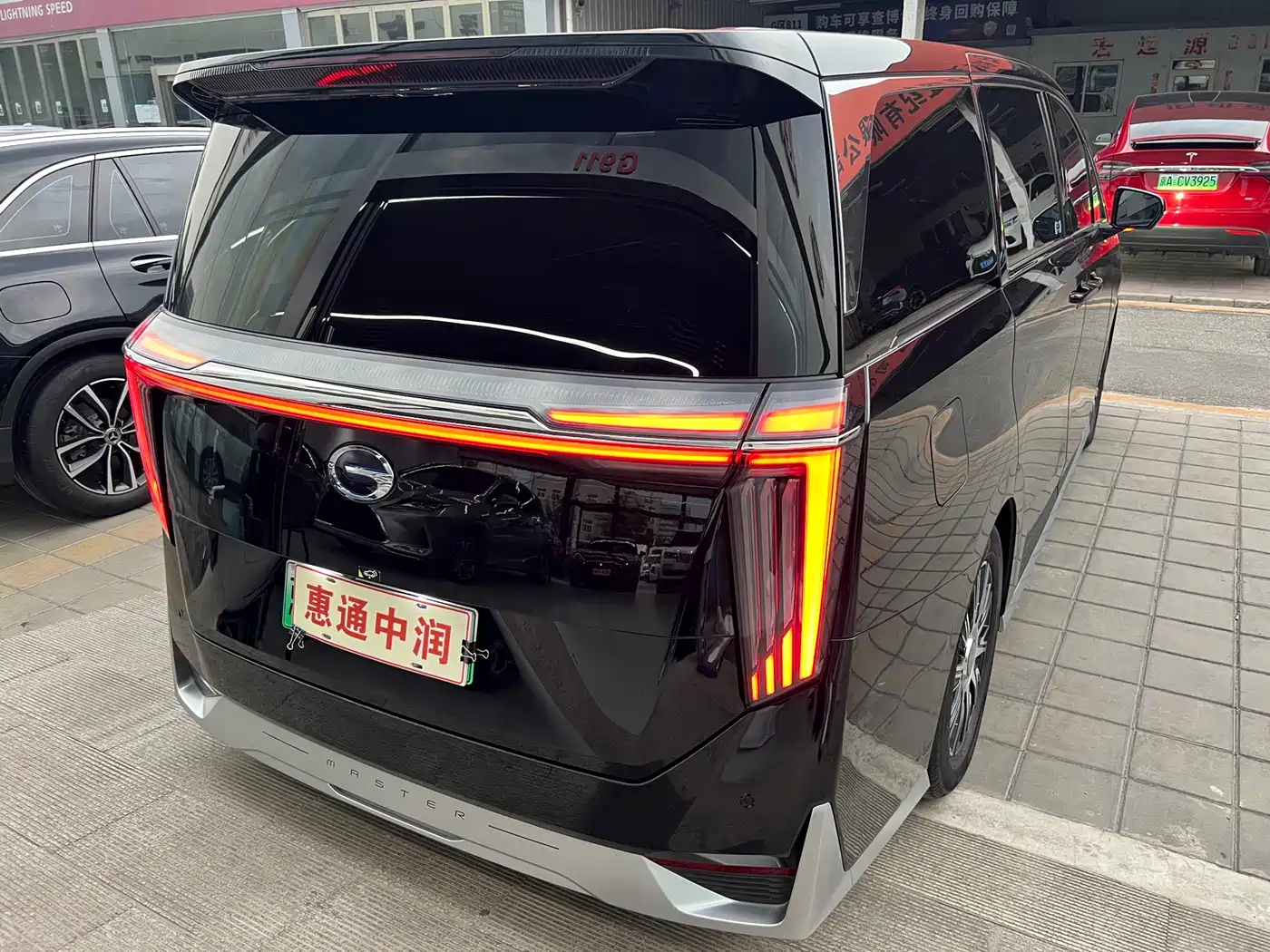 GAC Trumpchi Trumpchi M8 2023 Model Master Series 400T Flagship Edition фото 6