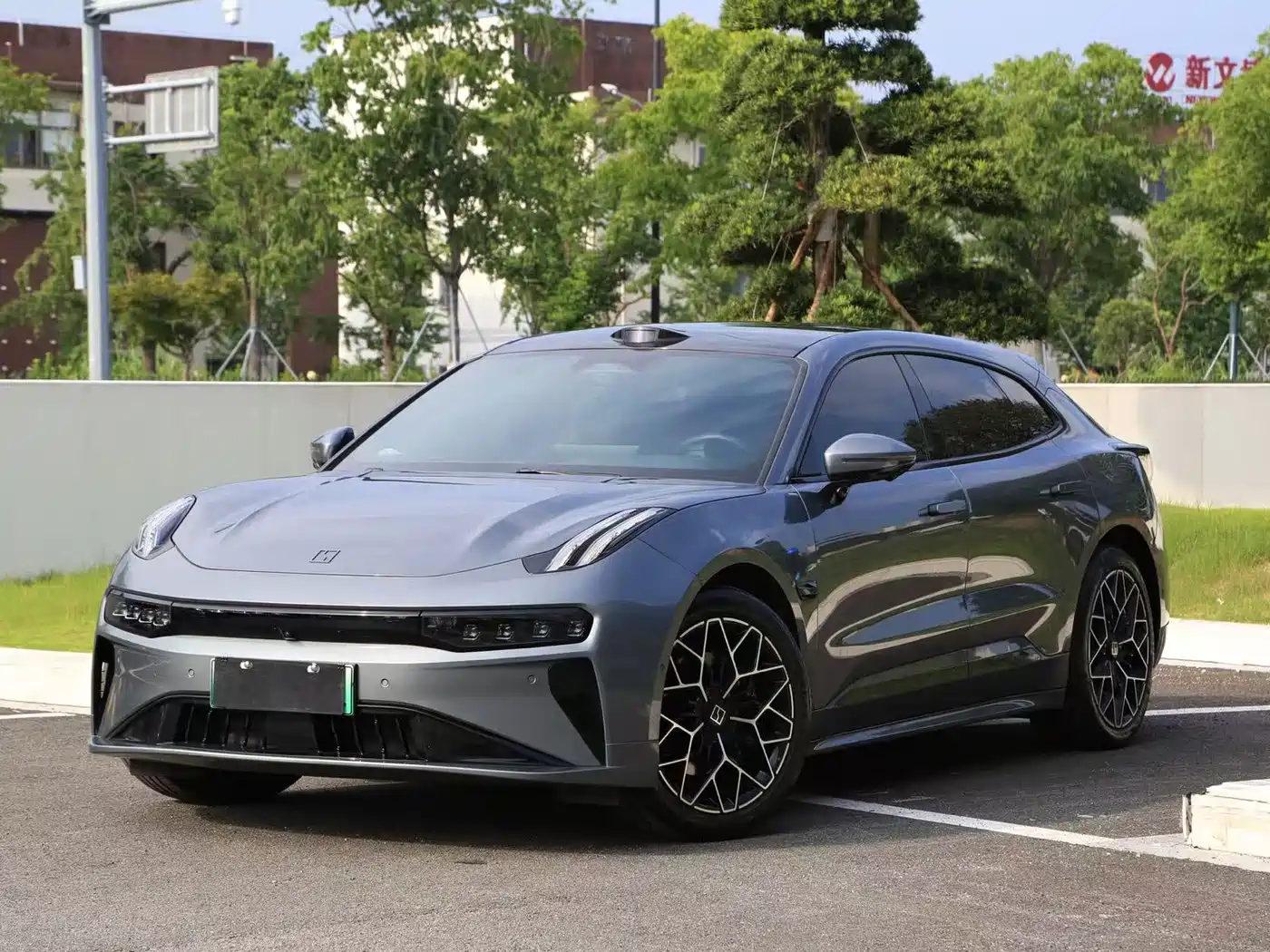 ZEEKR 001 2024 WE Edition 100kWh RWD