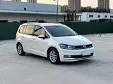 Photo 3 - Volkswagen Touran