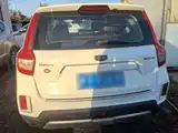 Photo 6 - Geely Emgrand X6