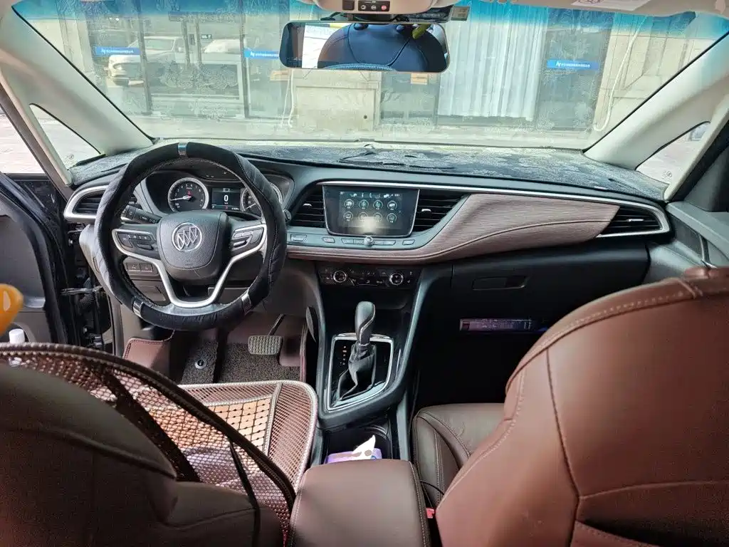 Buick GL6 2018 2018 18T 6-Seater Premium