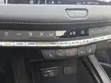 Фото 12 - Cadillac XT4