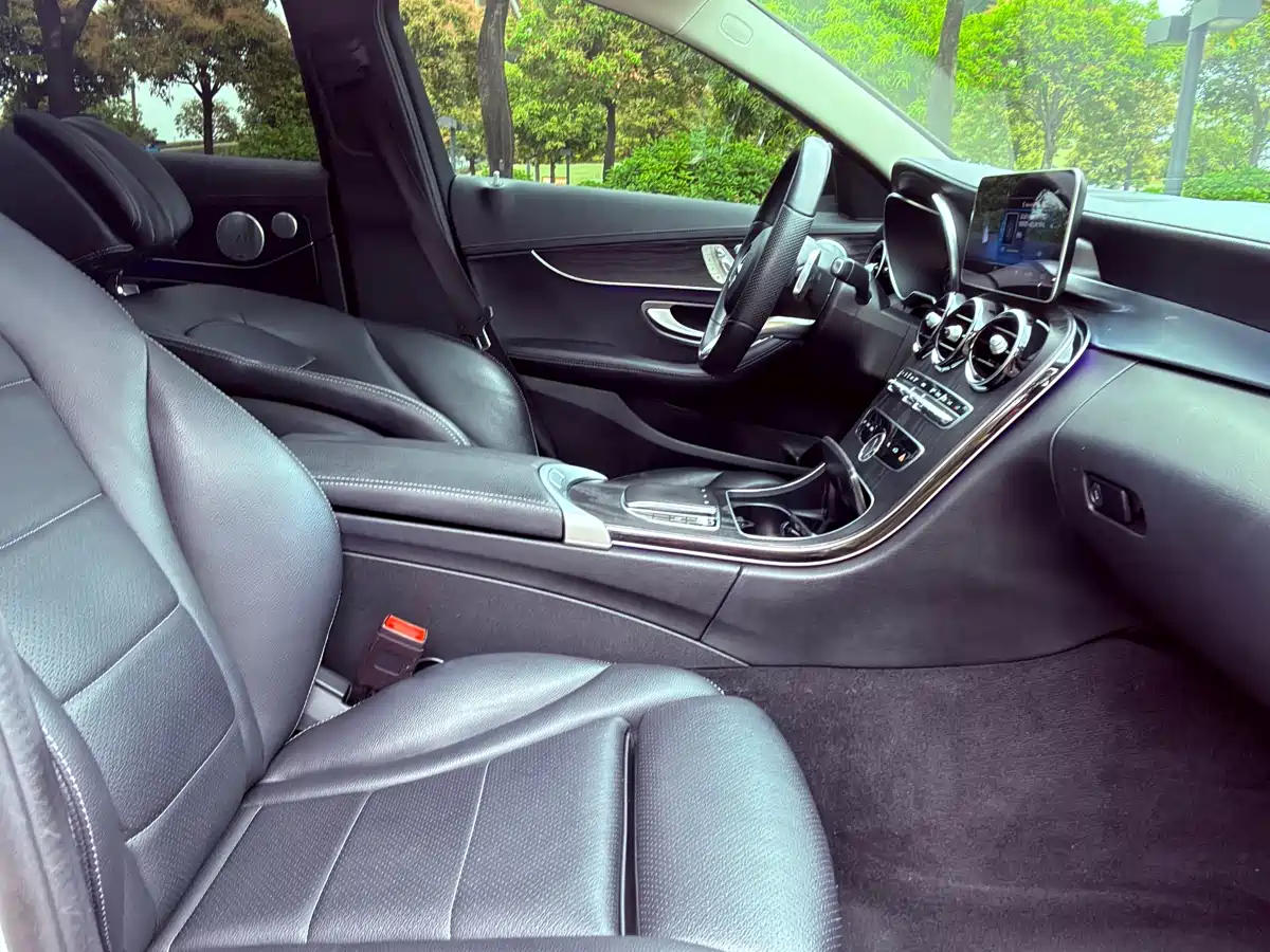 Mercedes-Benz C-Class 2021 C 260 L Sport Starry Exclusive Edition фото 11