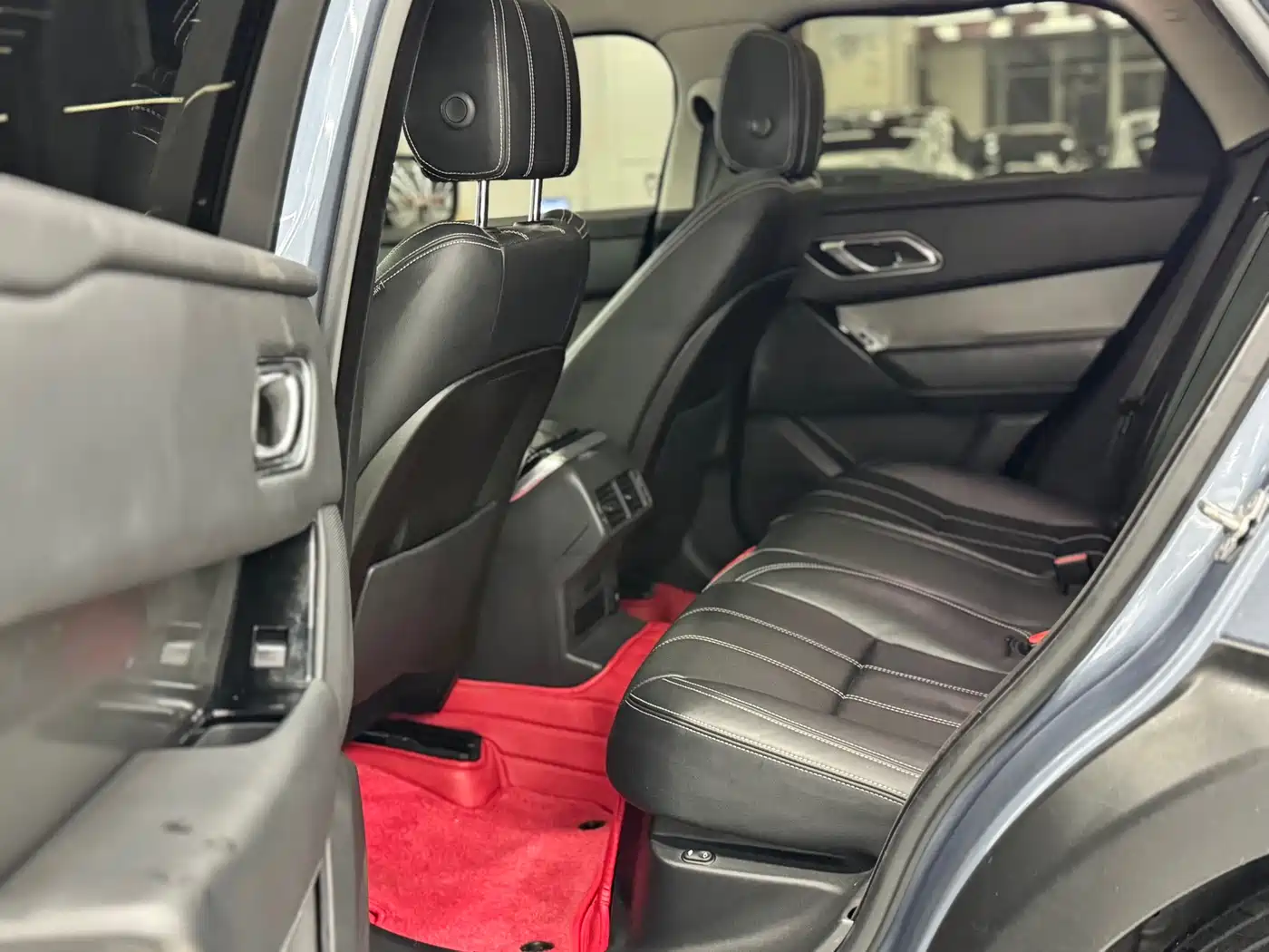 Land Rover Range Rover Velar 2018 P300 S фото 4