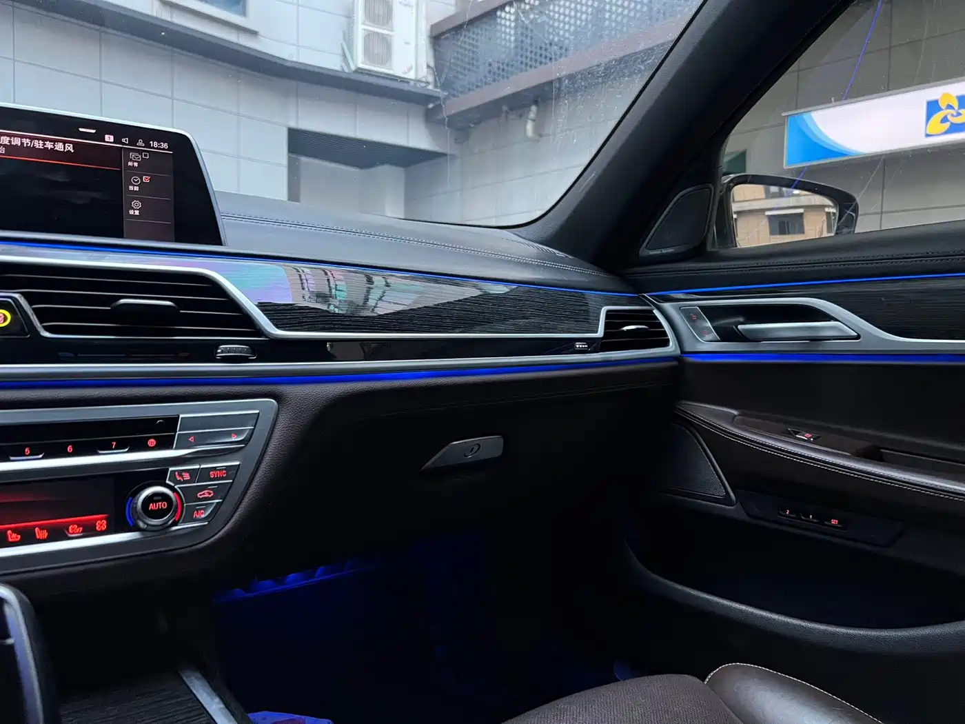 BMW 7 Series 2019 Facelift 730Li M Sport Package фото 13