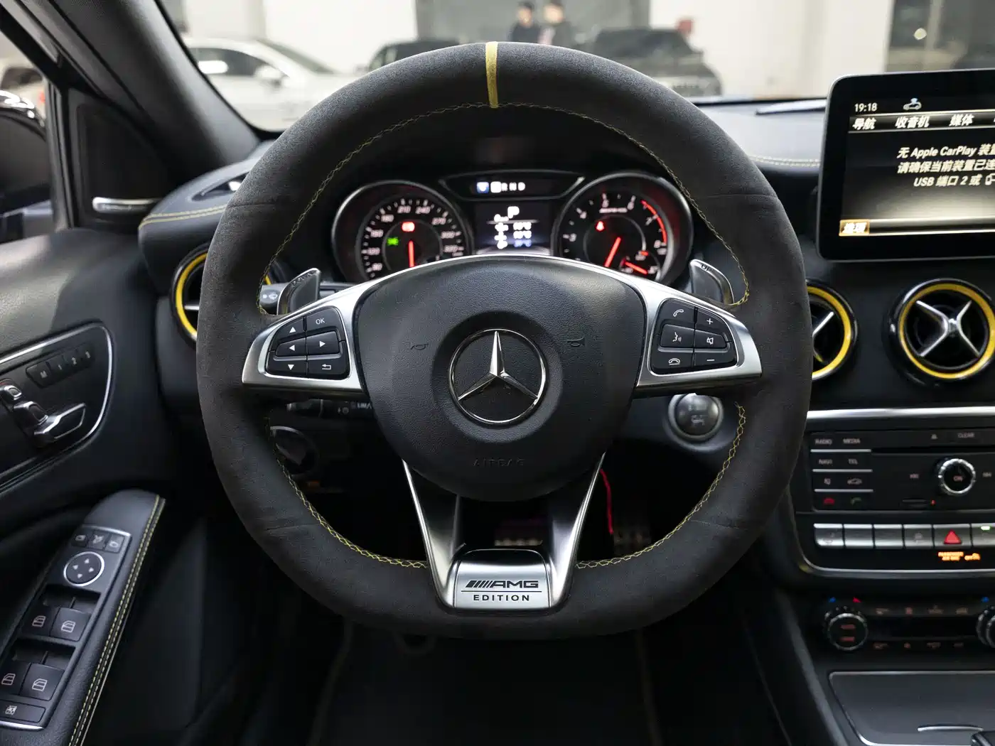 Mercedes-Benz A-Class AMG (Import) 2017 Model AMG A 45 4MATIC Night Thunder Limited Edition фото 9