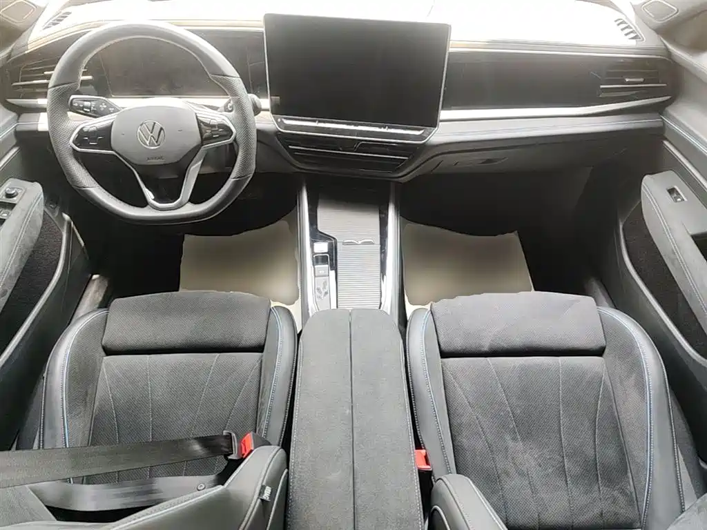 Volkswagen Passat 2025 Model Pro 380TSI Starlight Dragon Premium Edition фото 6