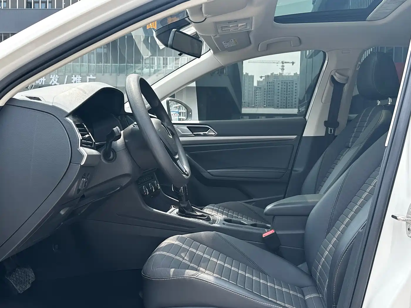 Volkswagen Lavida 2022 280TSI DSG Comfort Edition фото 7