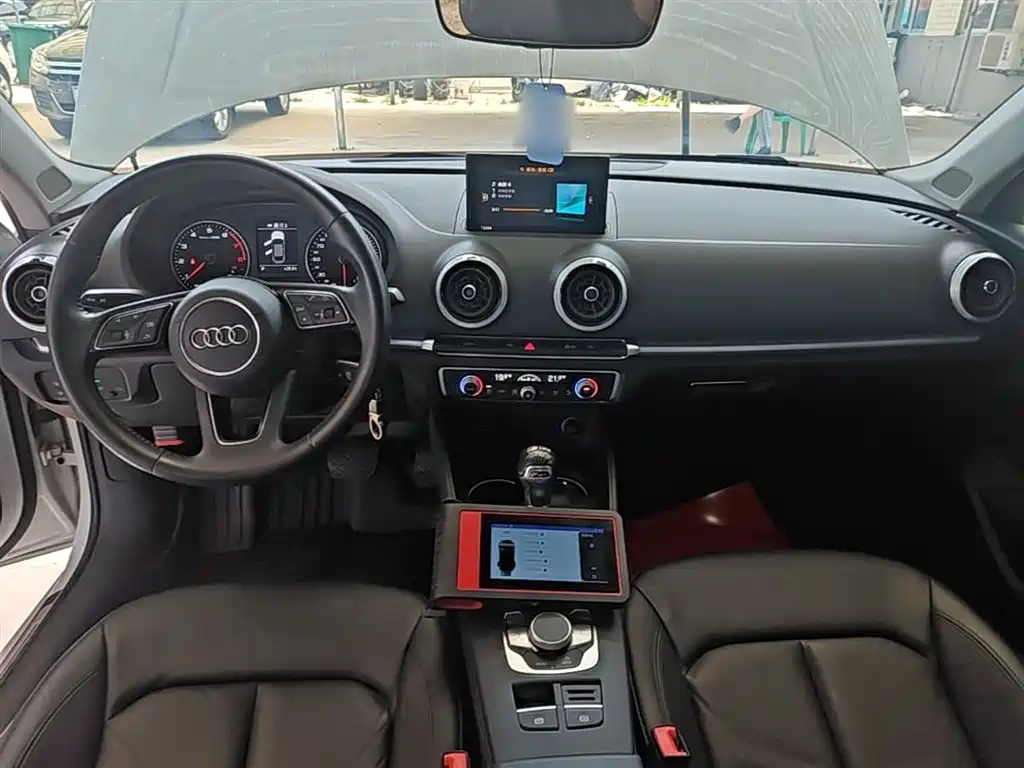 Audi A3 2019 Limousine 35 TFSI Style China V фото 10