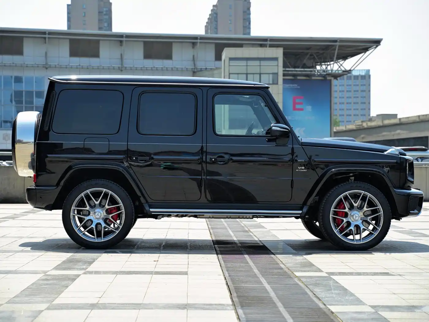 Mercedes-Benz G-Class AMG 2025 AMG G 63 фото 5