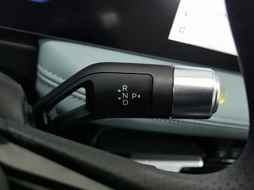 Geely Geometry E Firefly 2023 2024 Model 301km Starlight