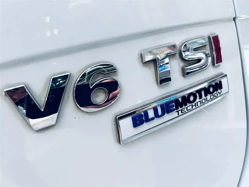 Фото 8 - Volkswagen Touareg