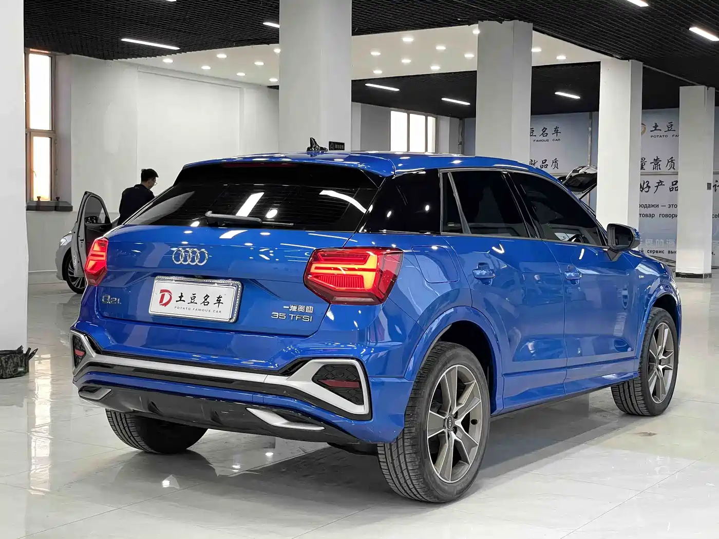Audi Q2L 2022 35 TFSI Fashion Dynamic фото 4